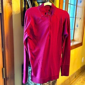 Lululemon plum size 12 long sleeve top